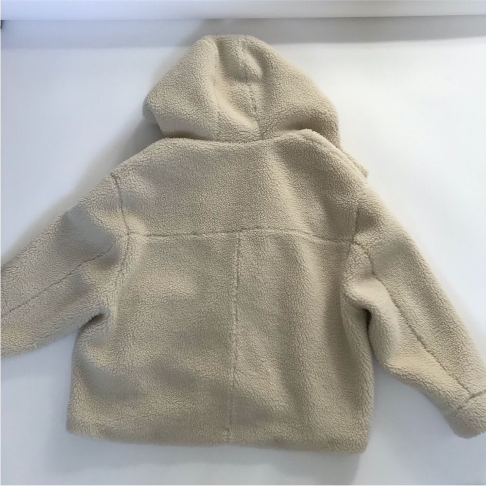 Brand new zara Cream Teddy Jacket - Picture 9 of 9